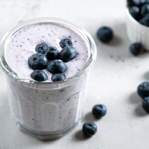 Quick & Easy Keto Smoothie Recipe [Made with Blueberries]